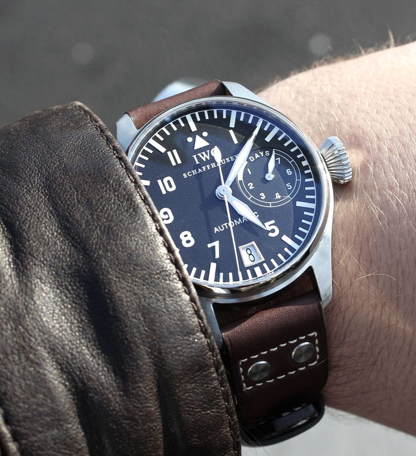 The original and the best IWC Big Pilot (ref. 5002) with nuances like the metal trim around the date aperture at six o’clock, the numeral ‘9’, and slimmer hands than the current version. Image: Michael Chylinski.