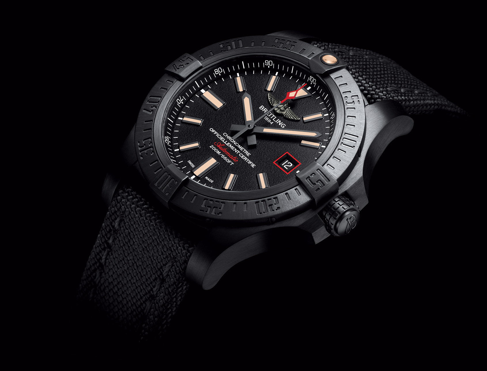 Breitling avenger outlet blackbird