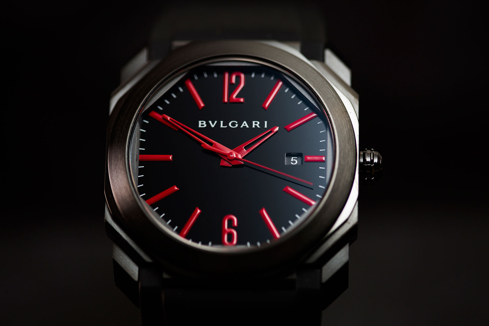 EDITOR'S PICK: Bulgari shows their dangerous side with the Octo Ultranero -  Time and Tide Watches