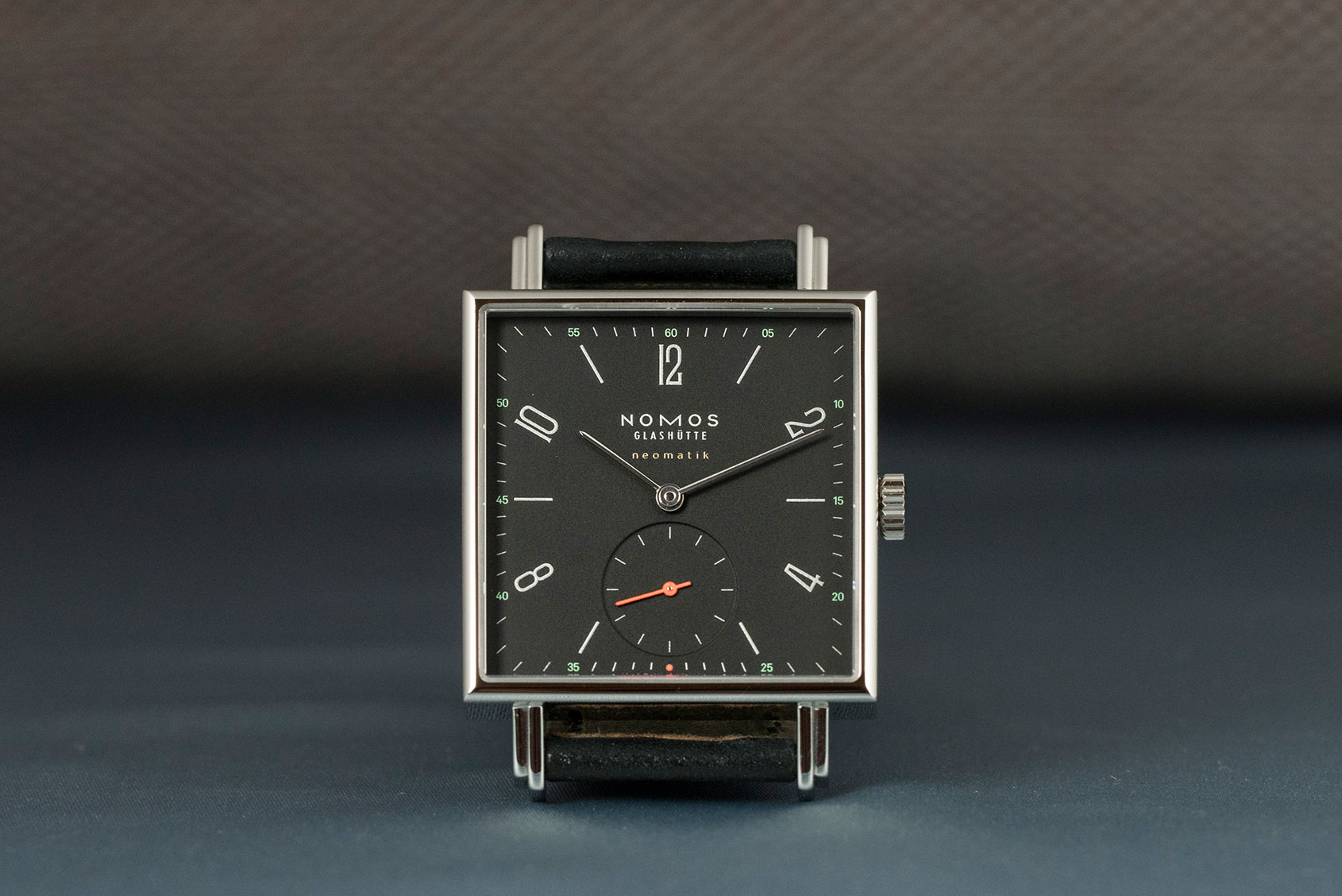 DECO CLUB 26MM | Square Watches For Men | MAVEN Watches