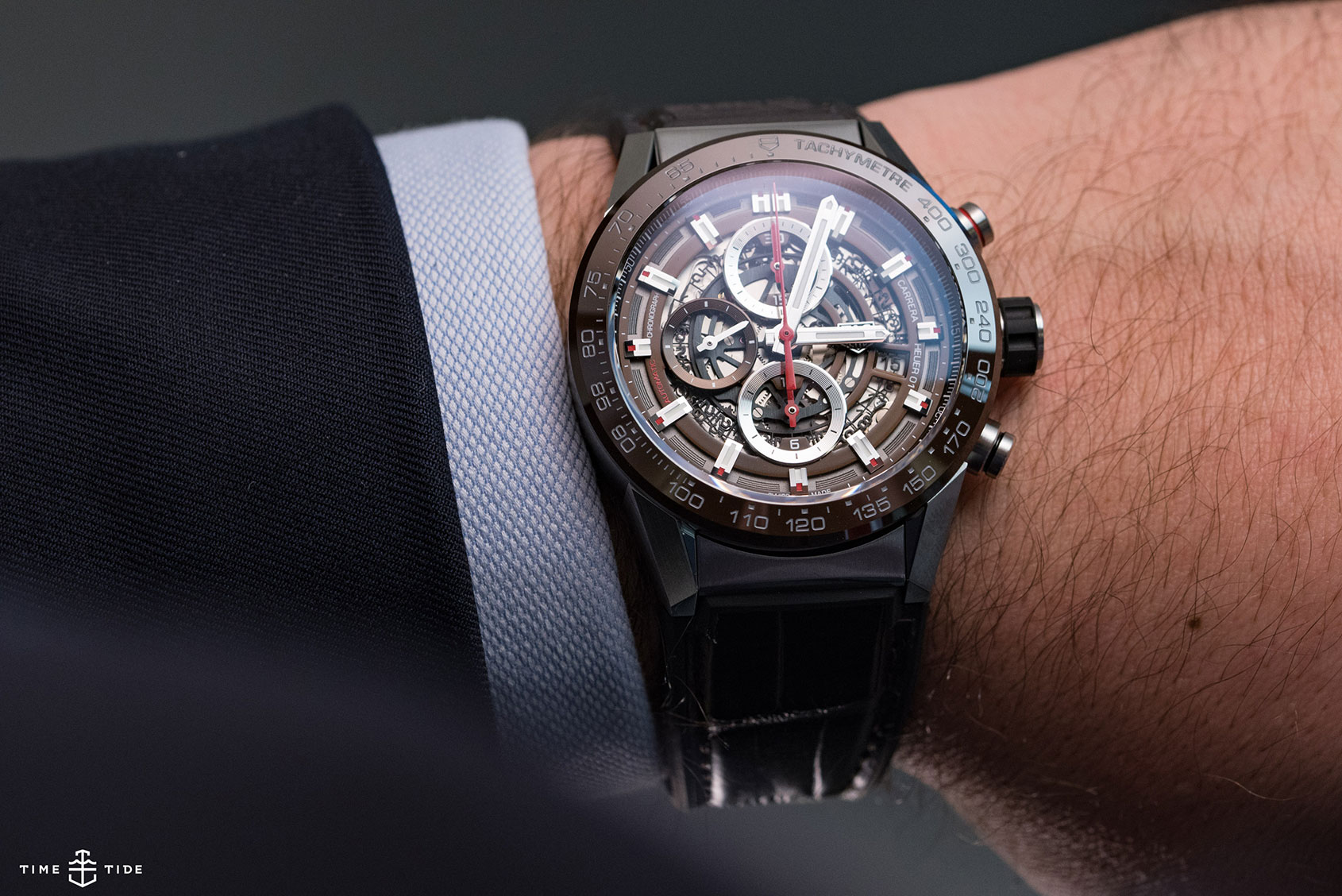 TAG Heuer Carrera Heuer 01 43mm Hands on Review