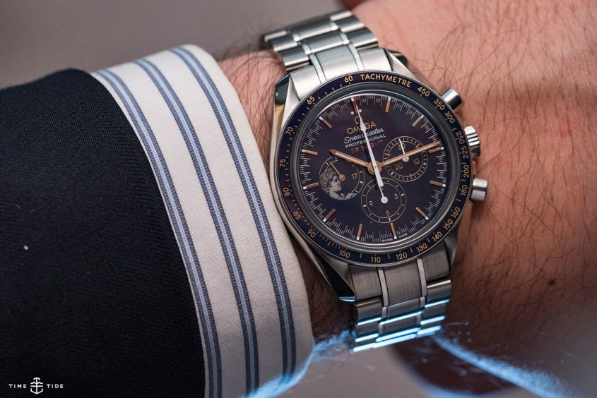 Omega speedmaster professional on sale man on the moon