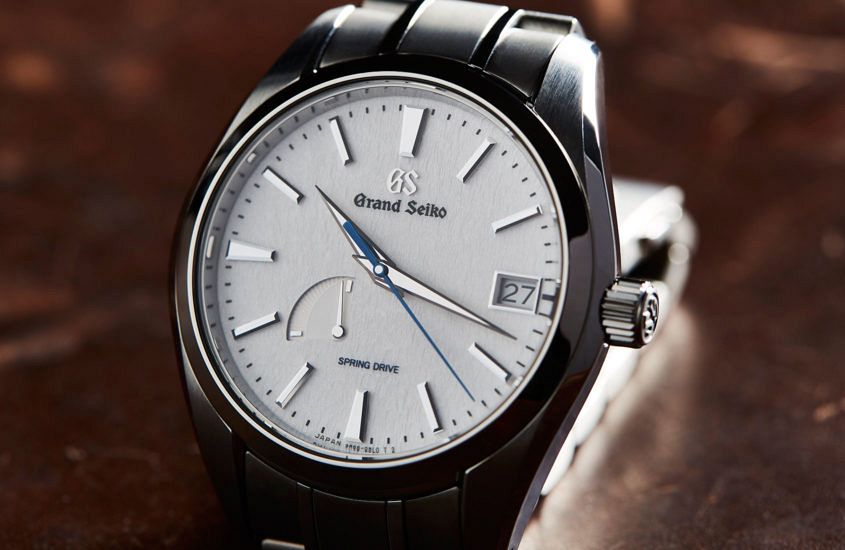 We review the Grand Seiko SBGA211 Snowflake