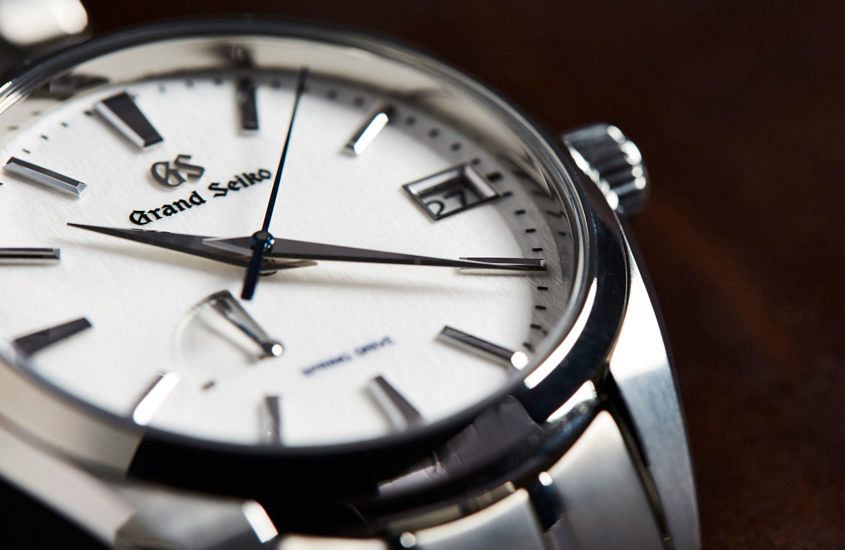 Grand Seiko SBGA211 Snowflake – Hands-on Review