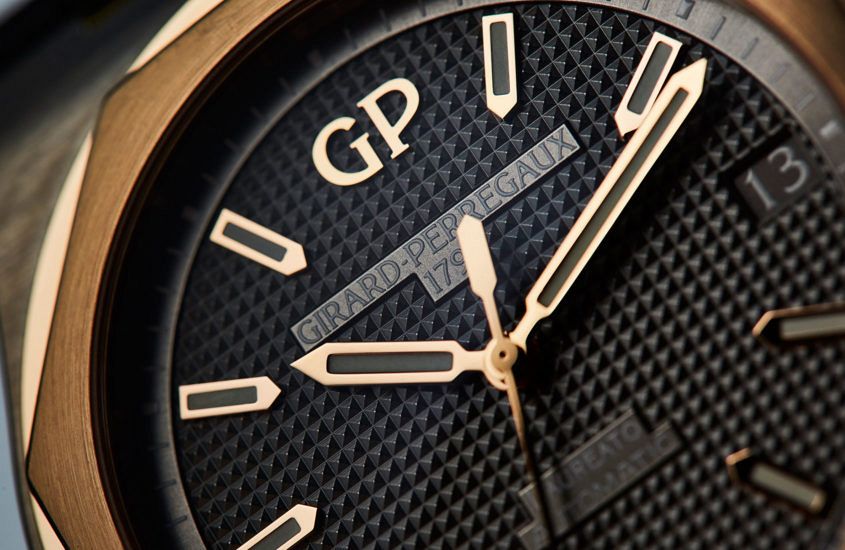 Girard-Perregaux Laureato in titanium and pink gold dial