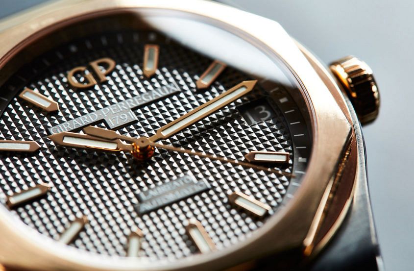 Girard-Perregaux Laureato in titanium and pink gold