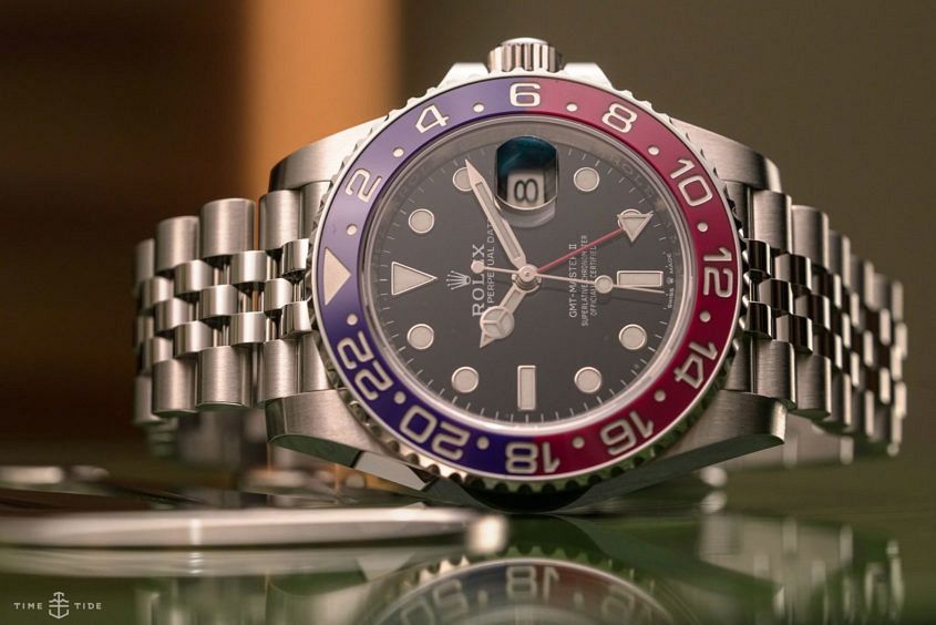 Rolex GMT Master II in Oystersteel Pepsi ref. 126710BLRO our