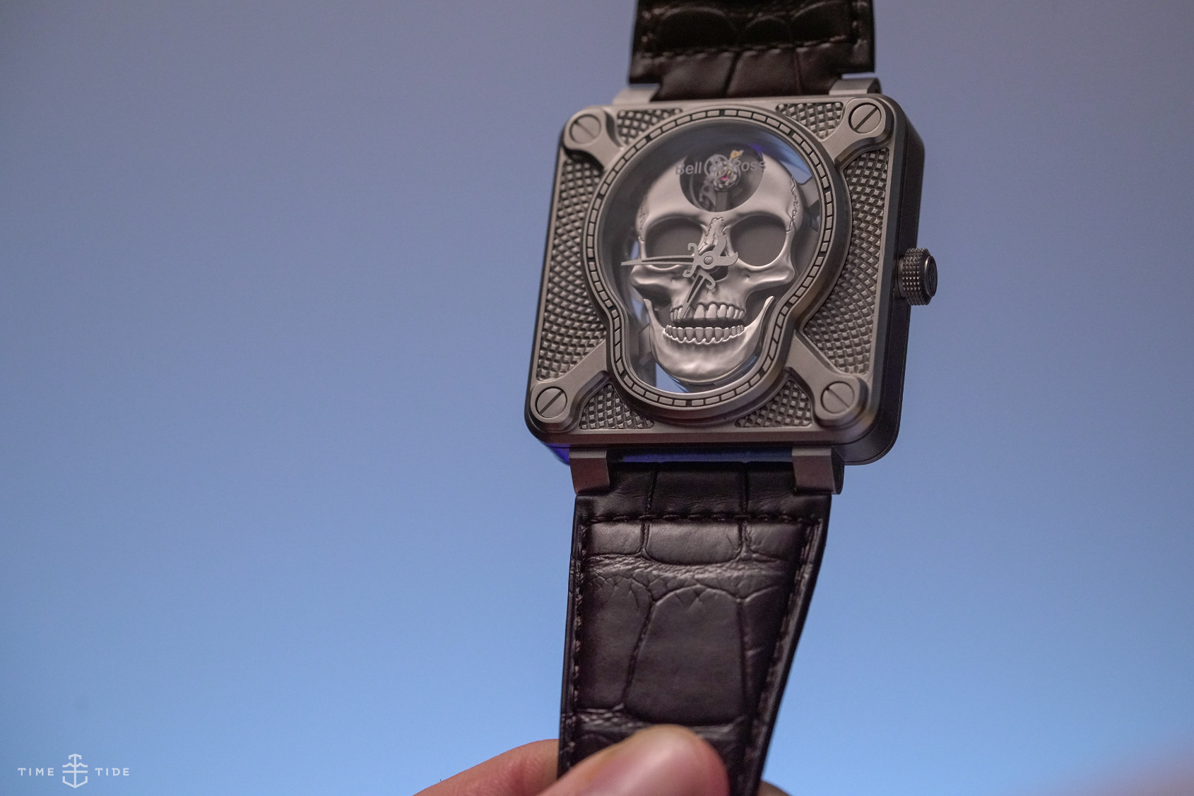 Bell & ross br 01 laughing skull hotsell