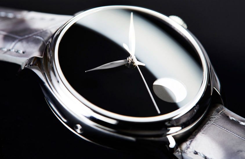 Moser Endeavour Perpetual Moon Concept