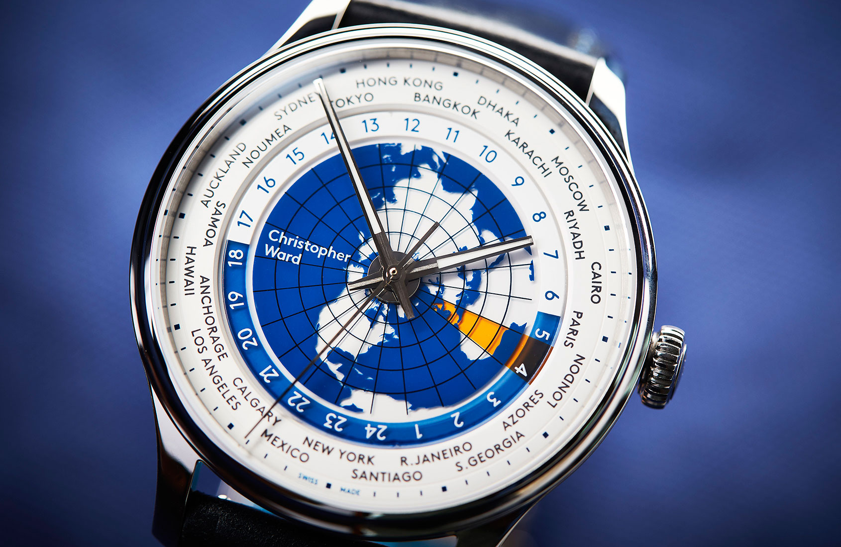 World time watches. Mido Worldtimer. Omega Worldtimer. Часы Mido Worldtimer. Christopher Ward c8 UTC Worldtimer GMT.