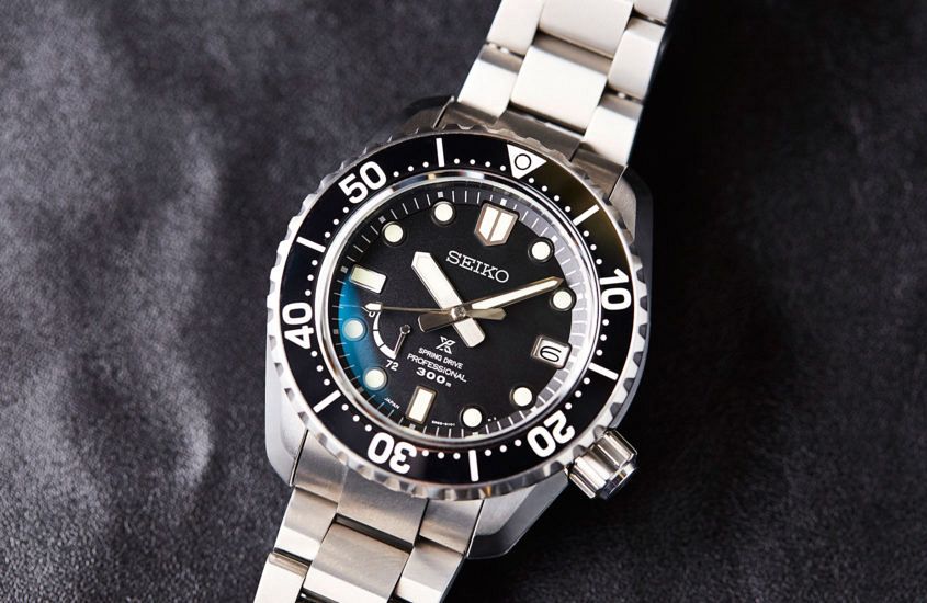 VIDEO: A closer look the Seiko LX SNR029J - and Watches
