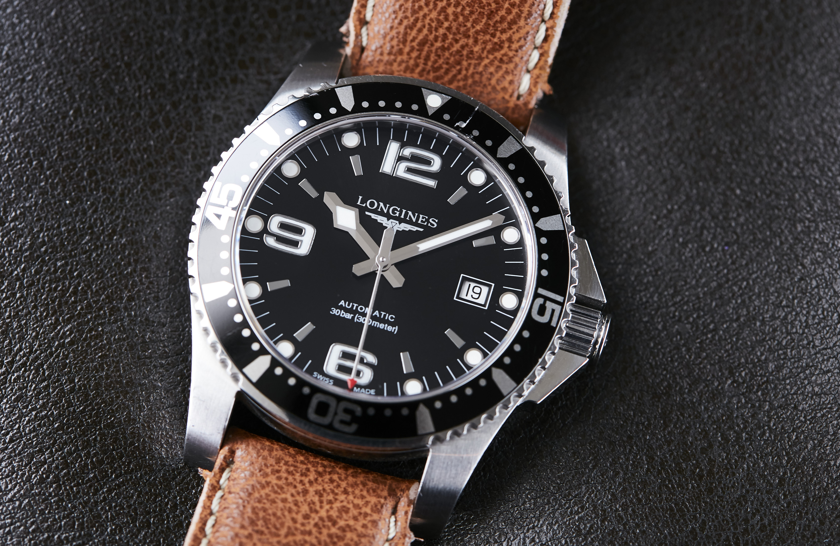 Hydroconquest 2024 leather strap