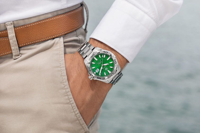 Green tag heuer discount aquaracer