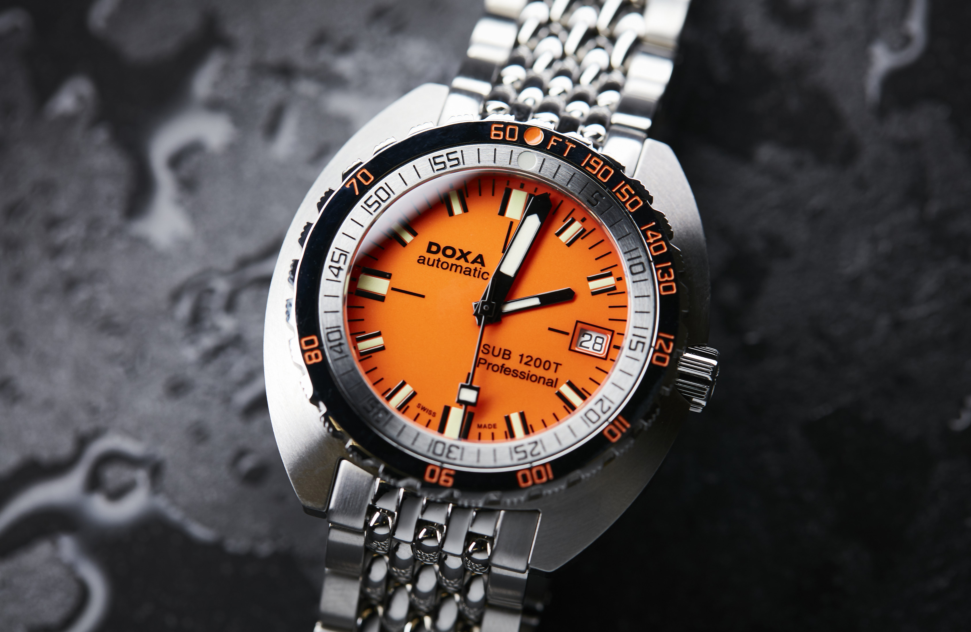 In Depth Review of the Limited Edition Doxa SUB 1200T