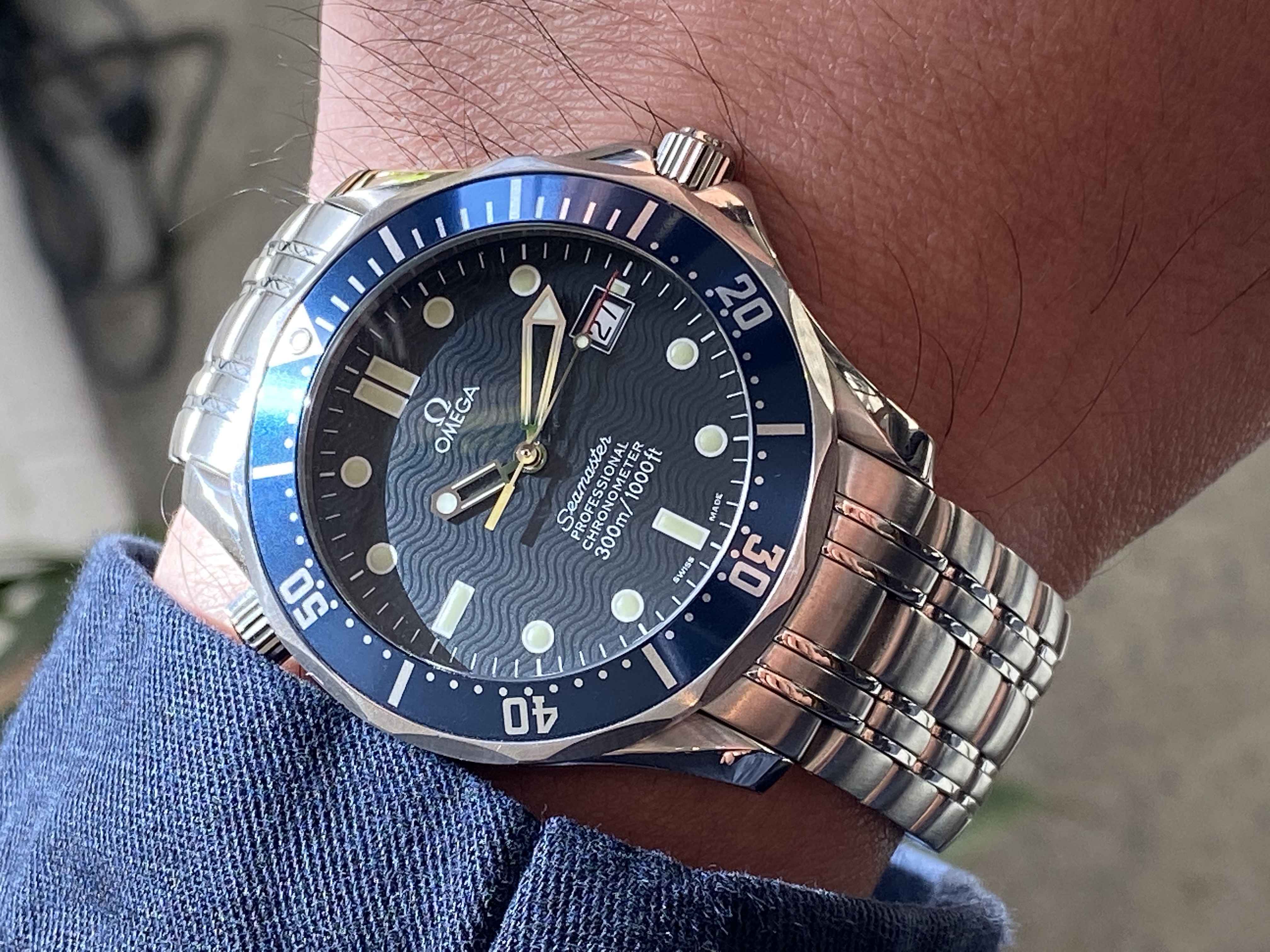 omega seamaster 300m professional chronometer