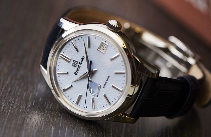 Which Grand Seiko Snowflake is right for you? Four models that show the  stunning dial's diversity - Time and Tide Watches