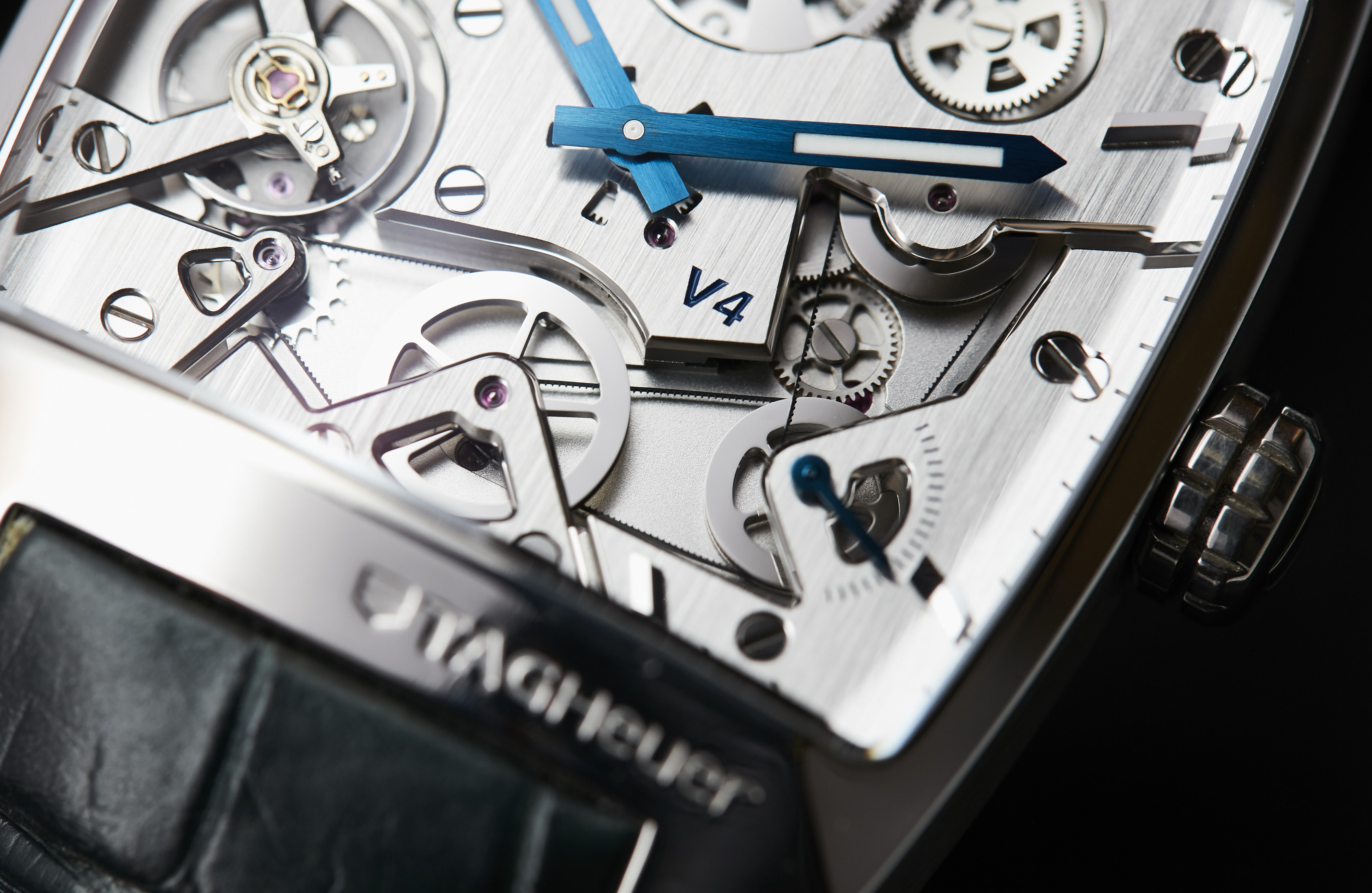 3 Reasons why the TAG Heuer Monaco V4 Platinum is still amazing