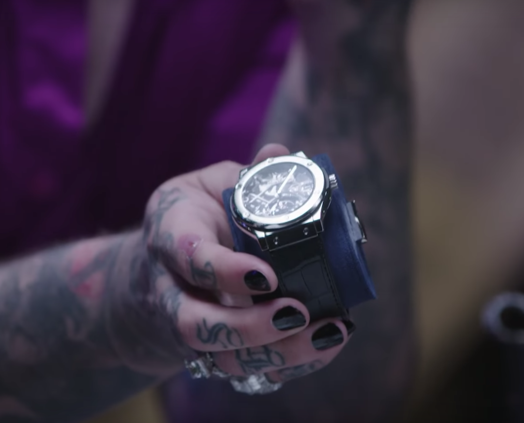 Post malone ap watch new arrivals