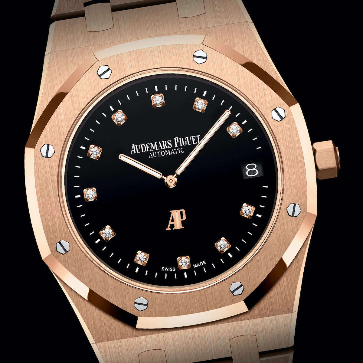 The liquid depth of Audemars Piguet s Royal Oak Jumbo Extra Thin