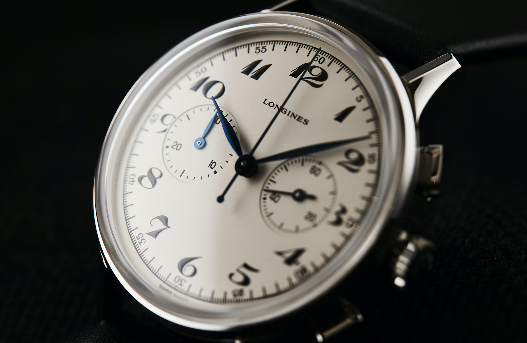 HANDS-ON: The Longines Heritage Classic Chronograph 1946, a modern ...