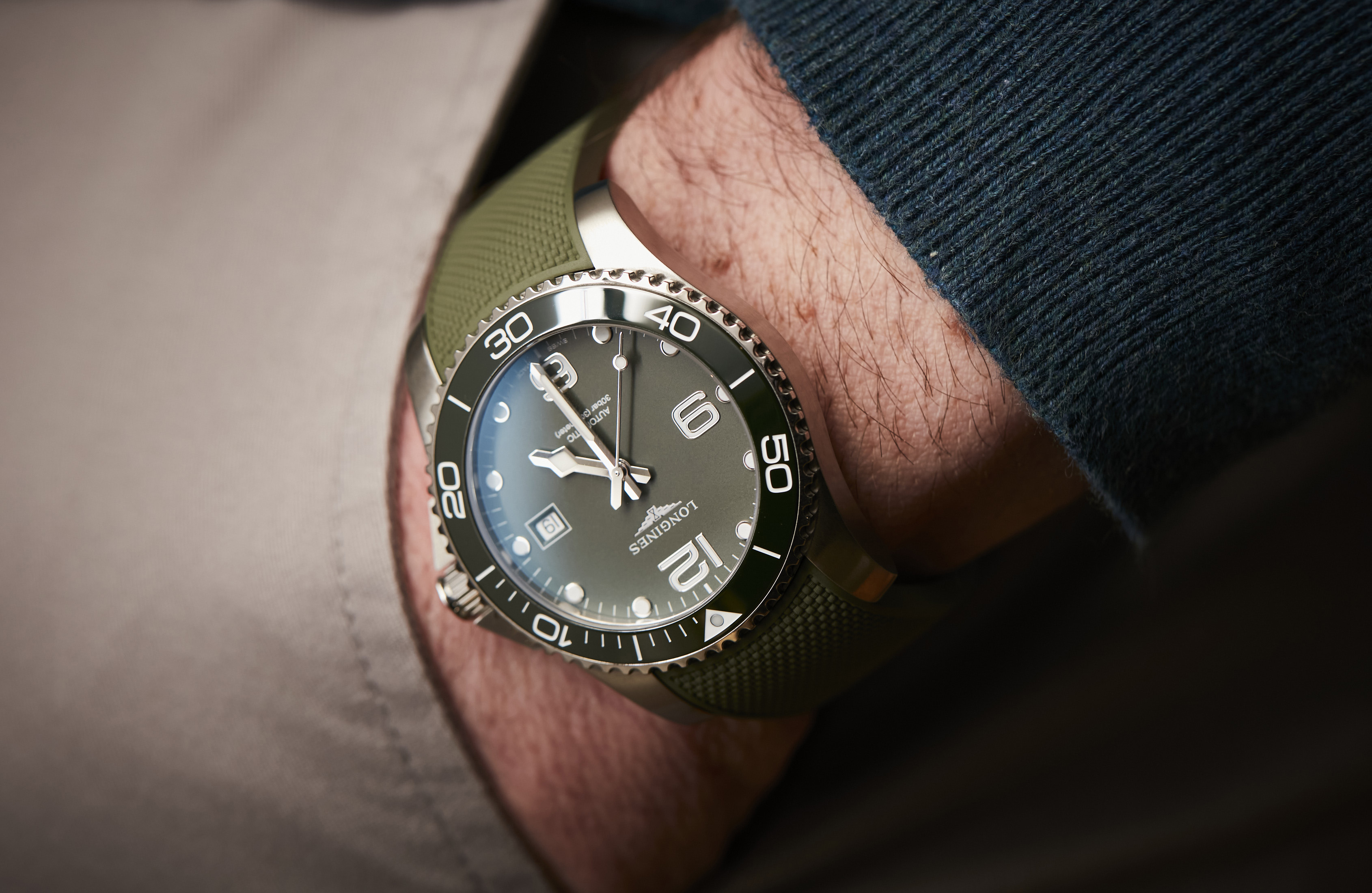 VIDEO The Longines HydroConquest 41mm in Khaki Green is flat out