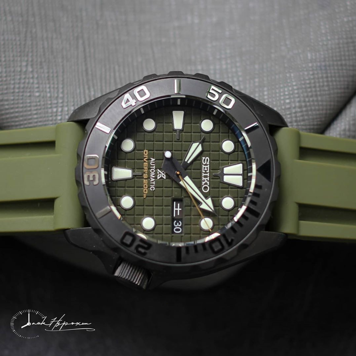 7 Seiko mods that show why it s becoming a big thing from Black