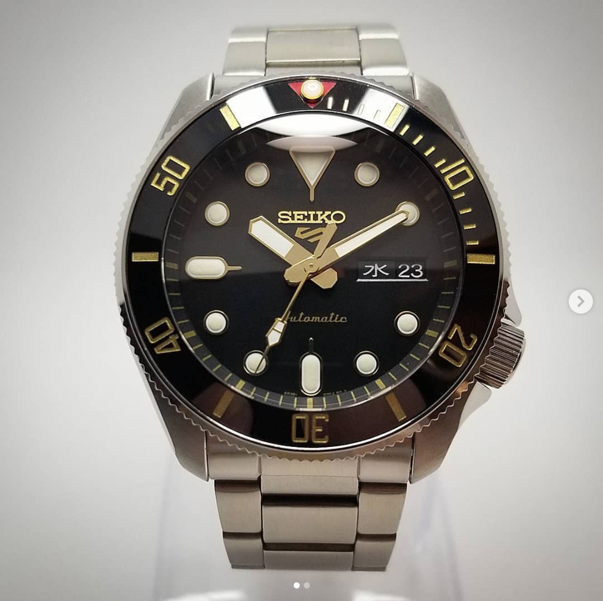 7 Seiko mods that show why it s becoming a big thing from Black