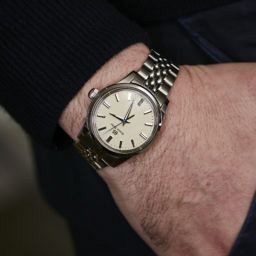 wear watches during COVID