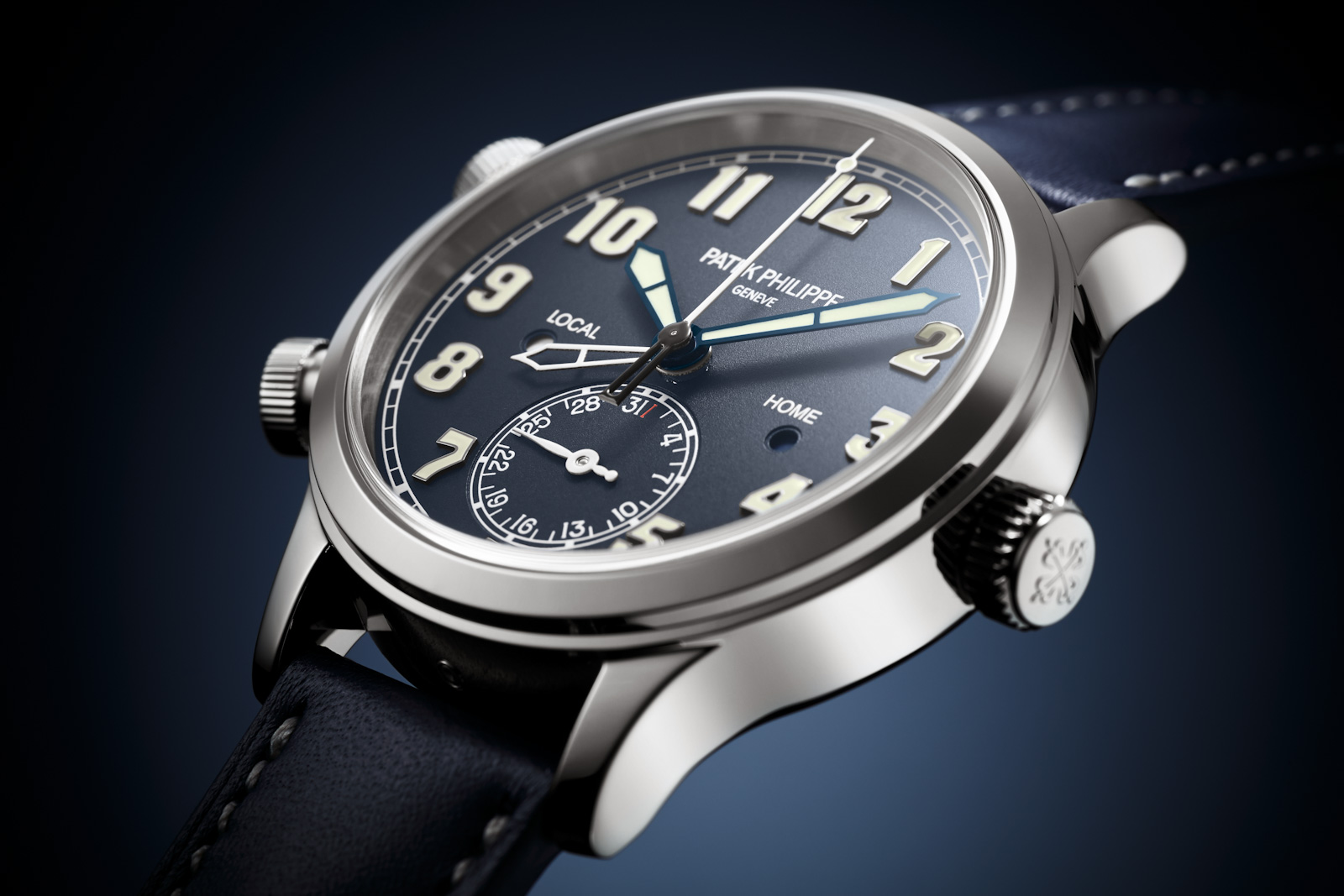 patek philippe calatrava pilot travel time price