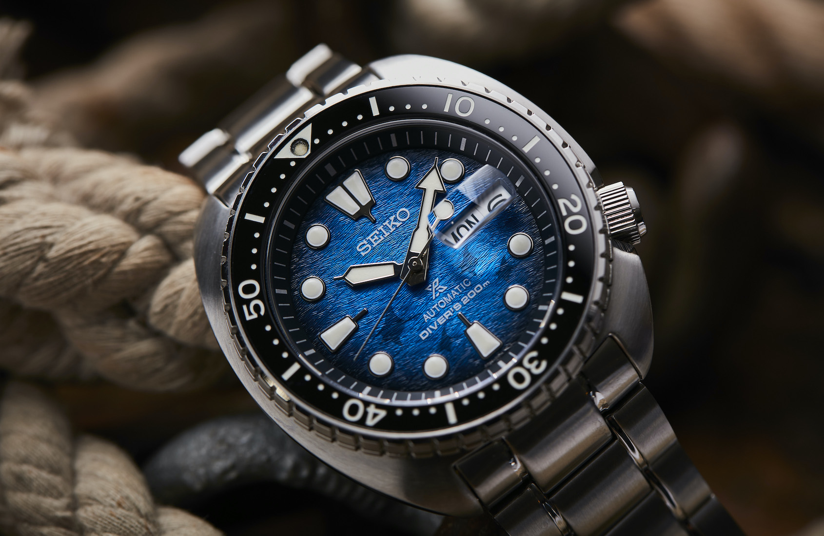 Bedrag forkorte Knogle INTRODUCING: These incredible photos of the Seiko SRPE39K Save The Ocean  say it all - Time and Tide Watches