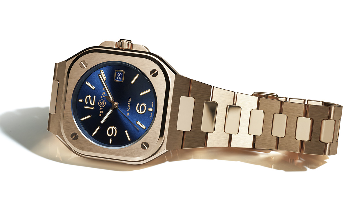 5 Alternatives To The Patek Philippe Nautilus That Are Nauty By Nature Time And Tide Watches