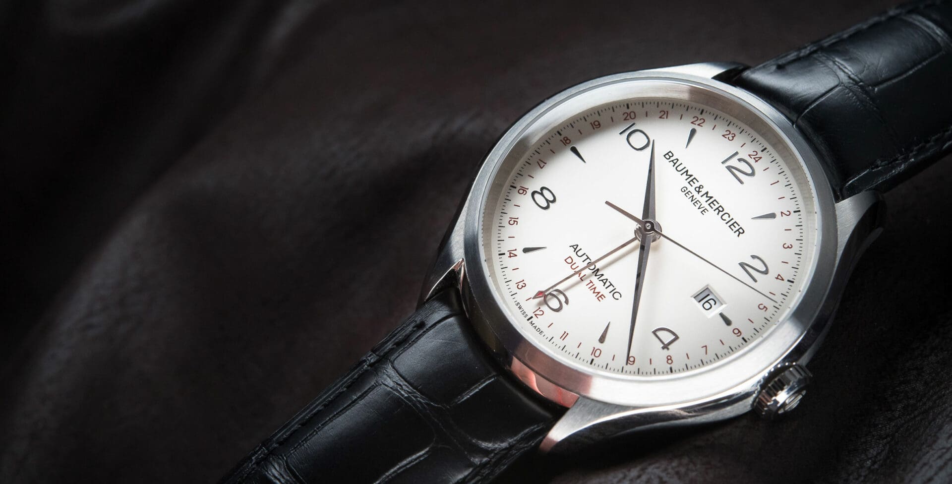 IN-DEPTH: The Baume & Mercier Clifton GMT Review ref 10112 (LIVE PICS & PRICING)