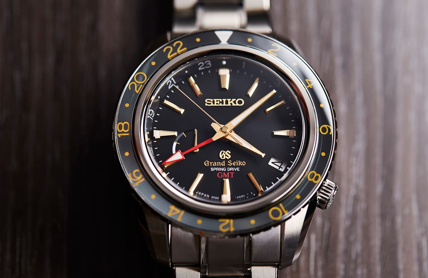 HANDS-ON: The SBGE215G – the Grand Seiko Spring Drive GMT in titanium -  Time and Tide Watches