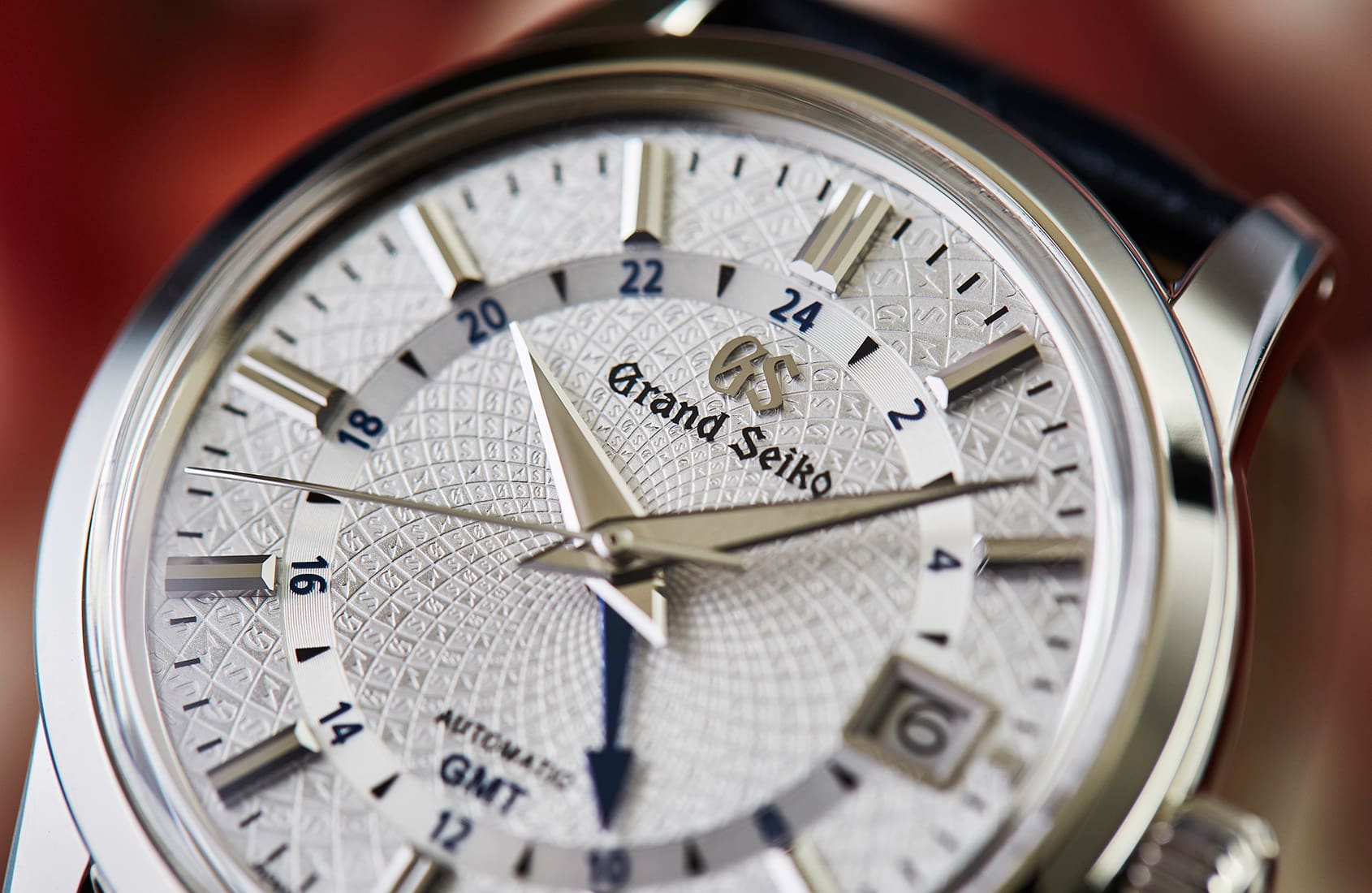 Galaxy fusionere arm HANDS-ON: Grand Seiko's dressy GMT – the SBGM235 - Time and Tide Watches