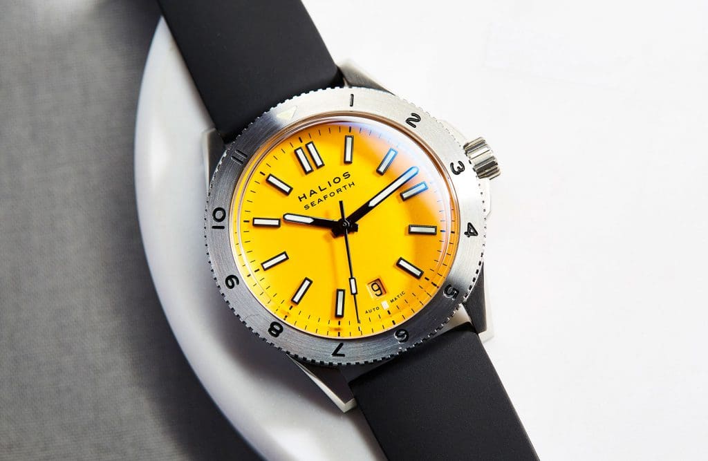 A taste of summer (watches), for everyone in winter right now