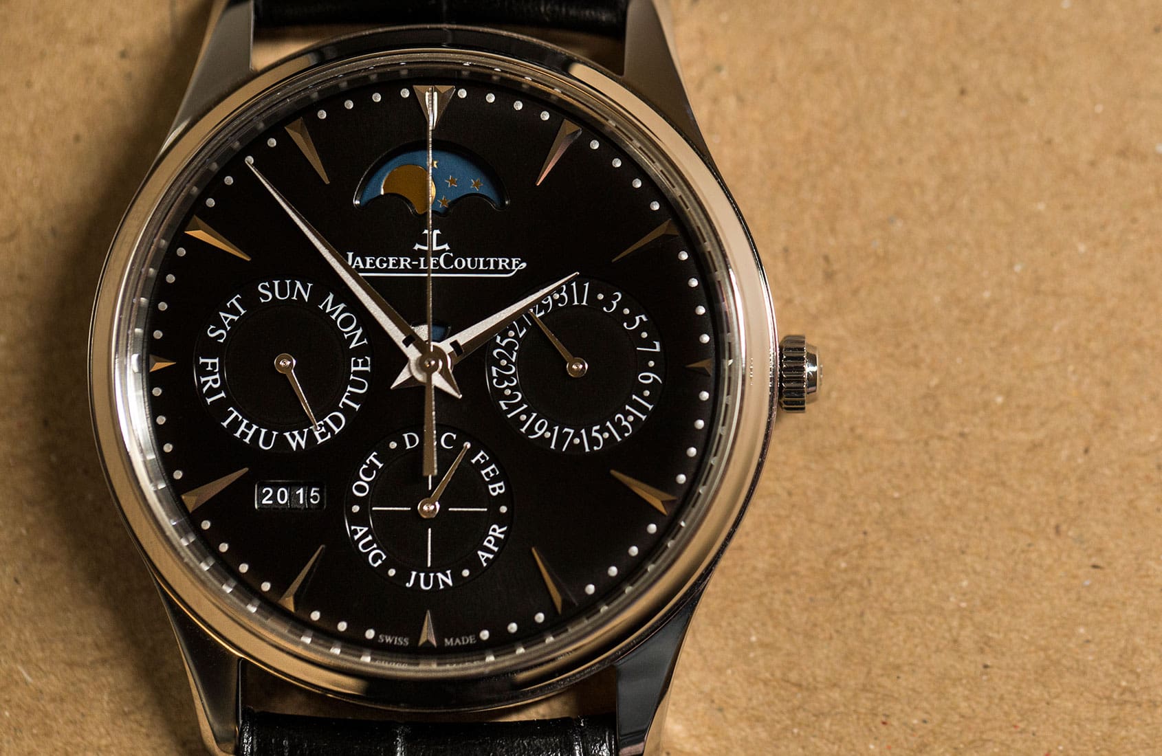 HANDS-ON: The Jaeger-LeCoultre Master Ultra Thin Perpetual Calendar, now in black