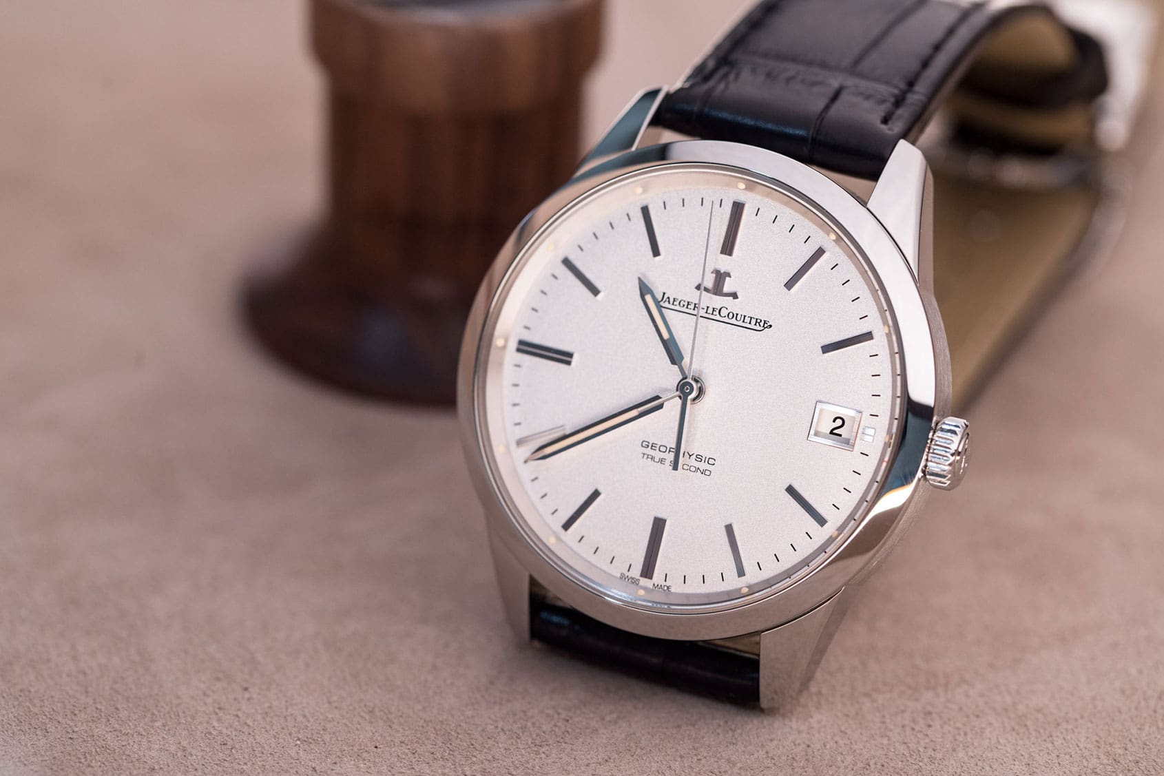 VIDEO: There’s more to the Jaeger-LeCoultre Geophysic True Second than meets the eye