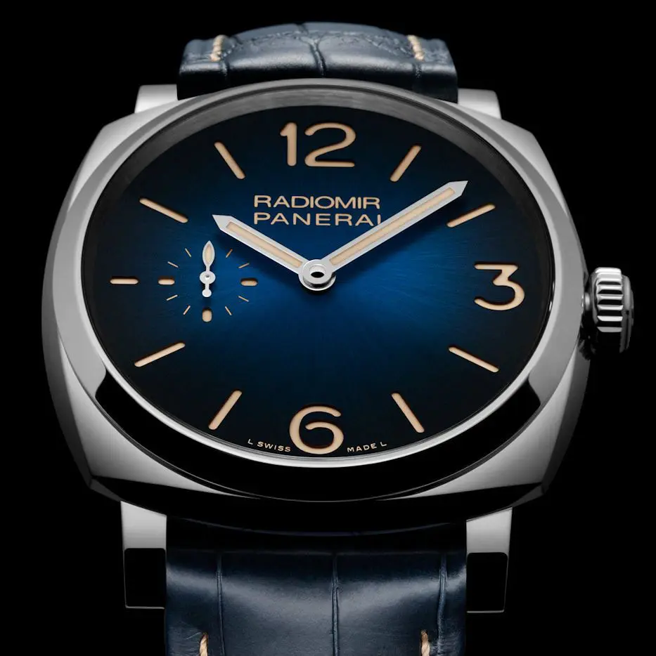 INTRODUCING Seaside serenity with the Panerai Radiomir