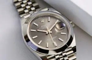 Zenith Archives - Page 4 of 46 - Time+Tide Watches