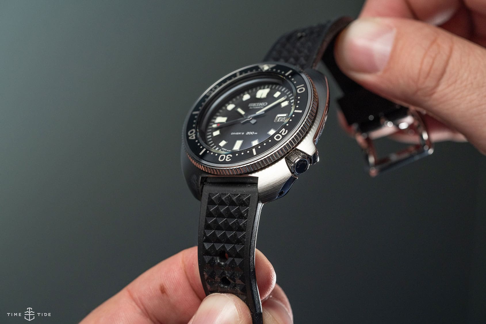 HANDS-ON: The Seiko Diver's Re-creation Limited Edition SLA033 - Time and  Tide Watches