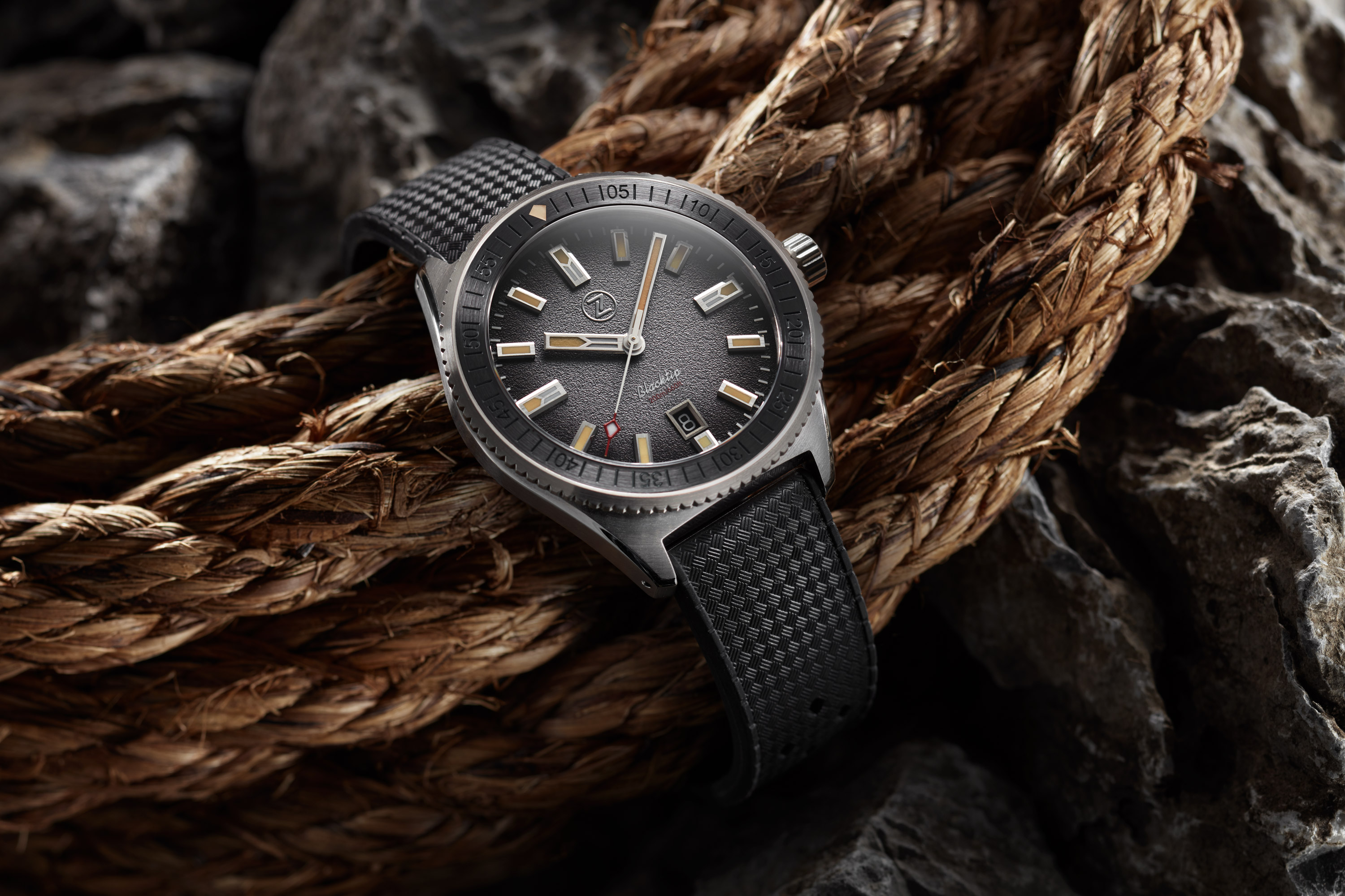 INTRODUCING: The Zelos Watches Blacktip 200m is one of the best-value  divers around