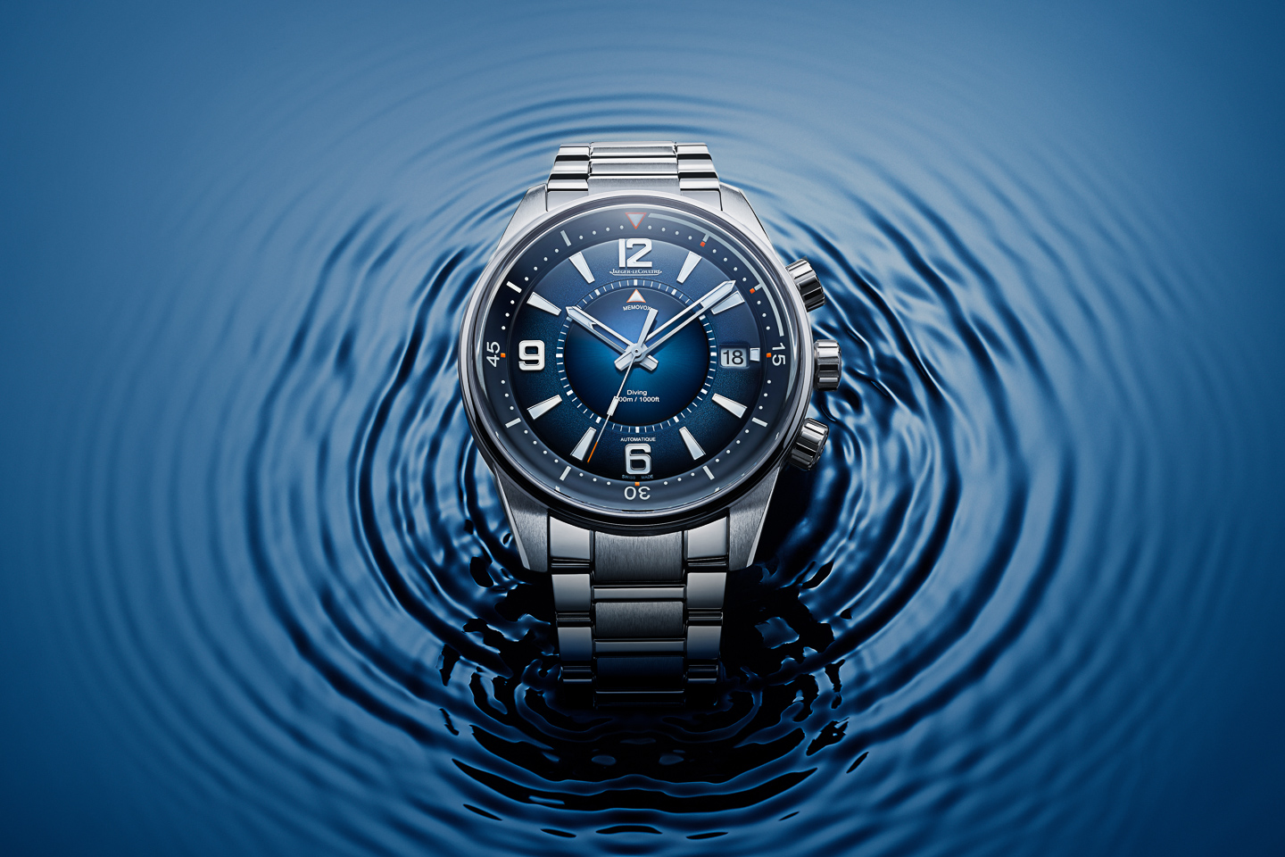 INTRODUCING: The Jaeger-LeCoultre Polaris Mariner Memovox is an alarmingly different type of Polaris