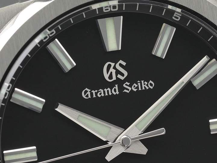 INTRODUCING: The Grand Seiko SBGX343 is like a kick-ass Milgauss / Explorer  hybrid with a killer quartz movement - Time and Tide Watches