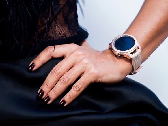 RECOMMENDED READING: Wired’s tech take on the smartwatch 