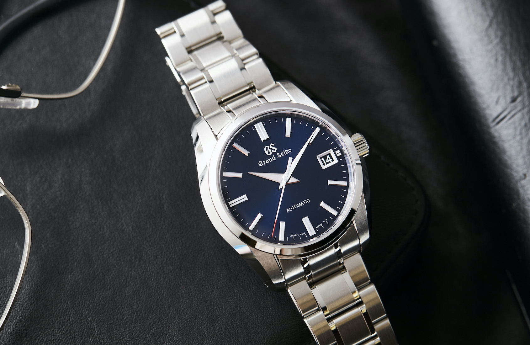 HANDS-ON: Is the Grand Seiko SBGR321 just another stainless-steel watch  with a blue dial? - Time and Tide Watches