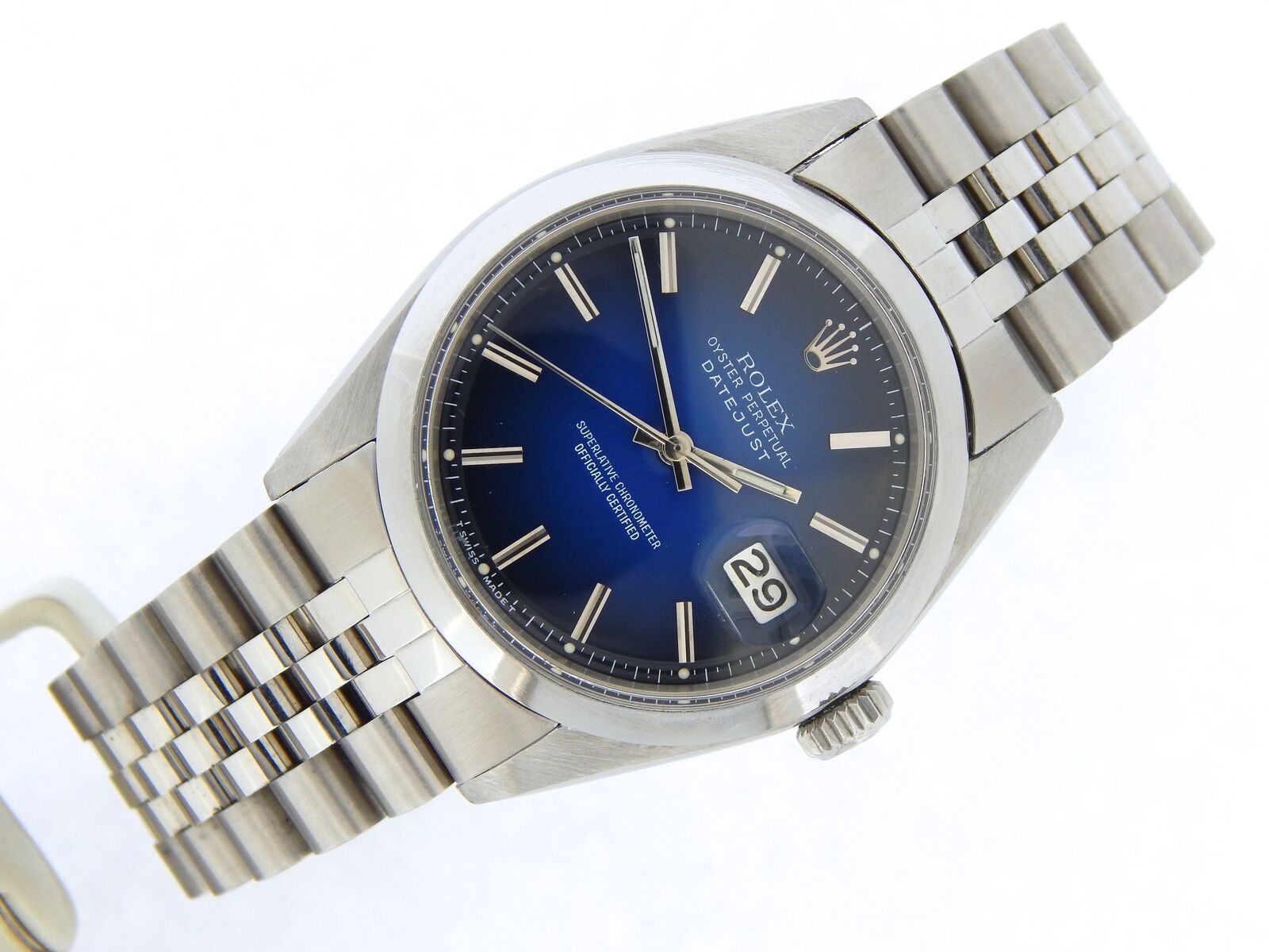 8 affordable watches on eBay right now for under 5k including