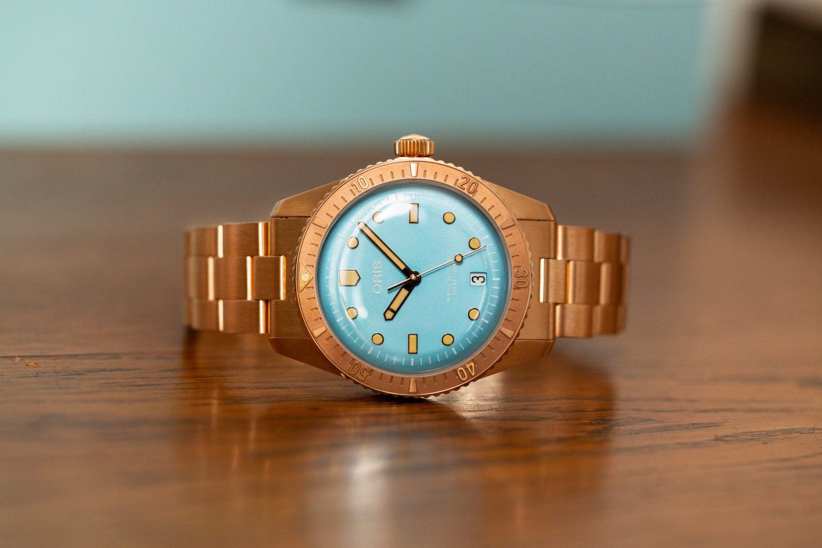 Bronze watch online patina