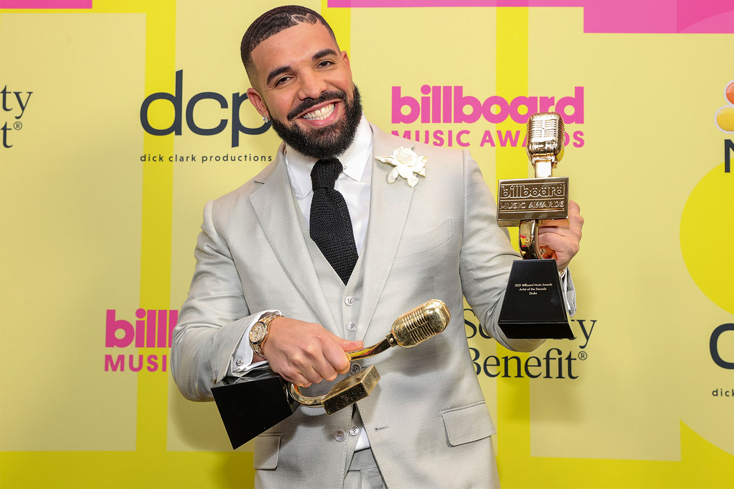 Drake Wears A Stunning Rolex Pearl Master 