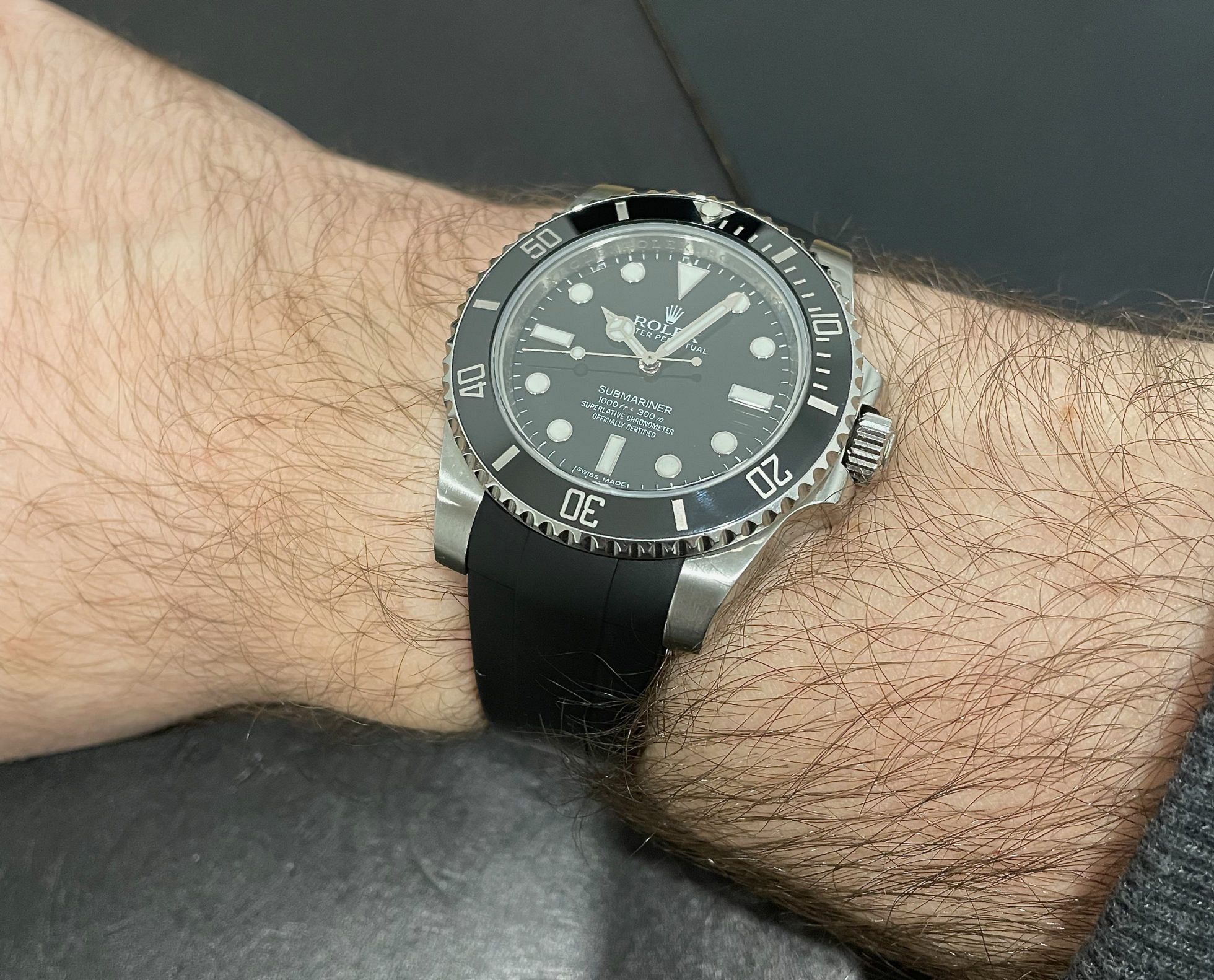 So shoot me, I like my Submariner on a rubber strap
