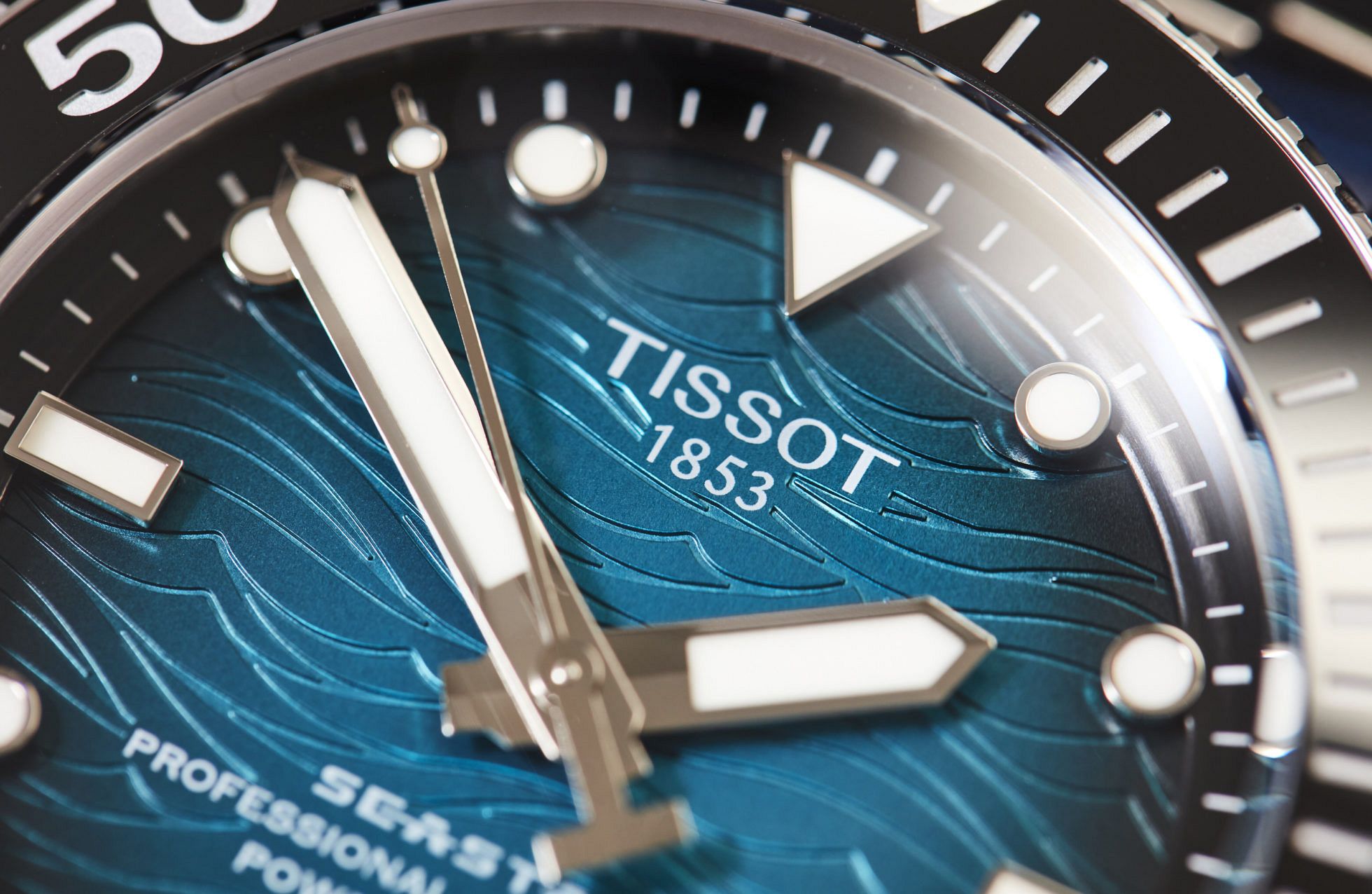 VIDEO: The Tissot Seastar 2000 Professional 